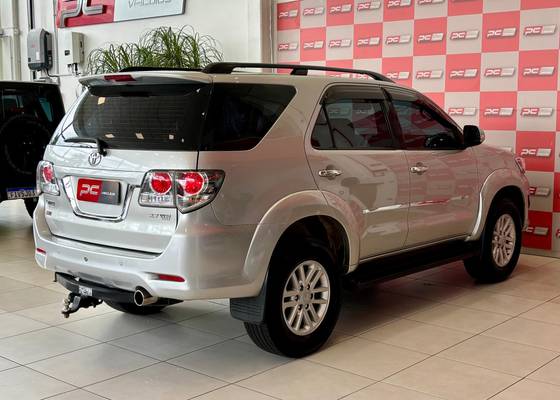 TOYOTA HILUX SW4 2.7 SR 4X2 16V FLEX 4P AUTOMÁTICO